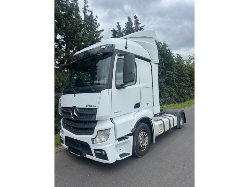 Поступление Mercedes Actros MP4