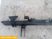 Усилитель переднего бампера
