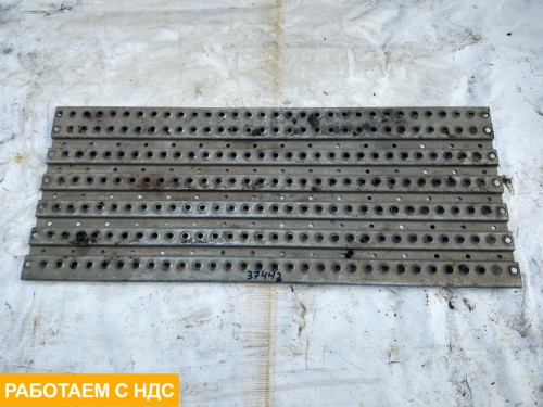 Площадка за кабиной
