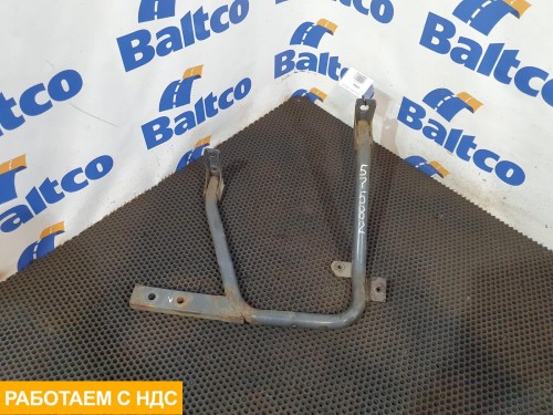 Кронштейн подножки левый