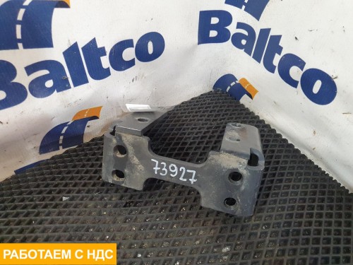 Кронштейн крепления крыла