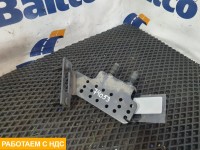 Кронштейн электромагнитного клапана