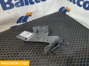 Кронштейн электромагнитного клапана