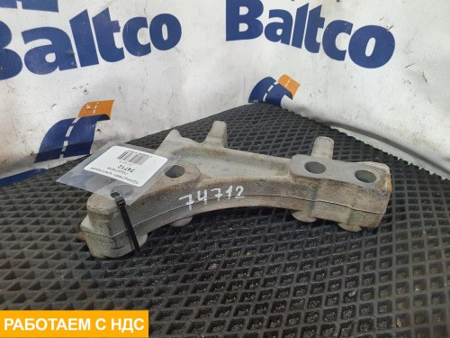 Кронштейн крепления гушителя